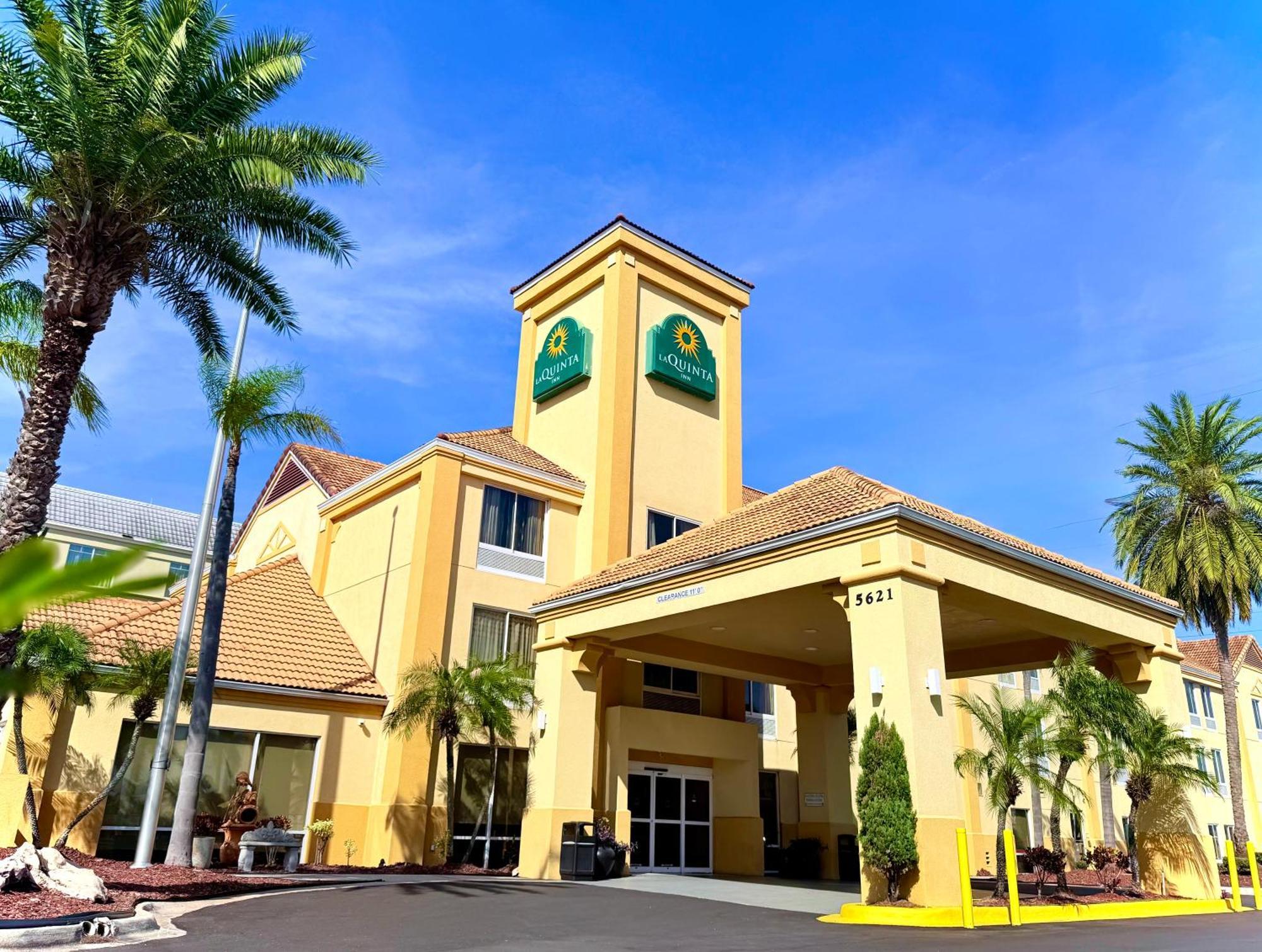 La Quinta By Wyndham Orlando Universal Area - Free Shuttle To Universal Exterior foto
