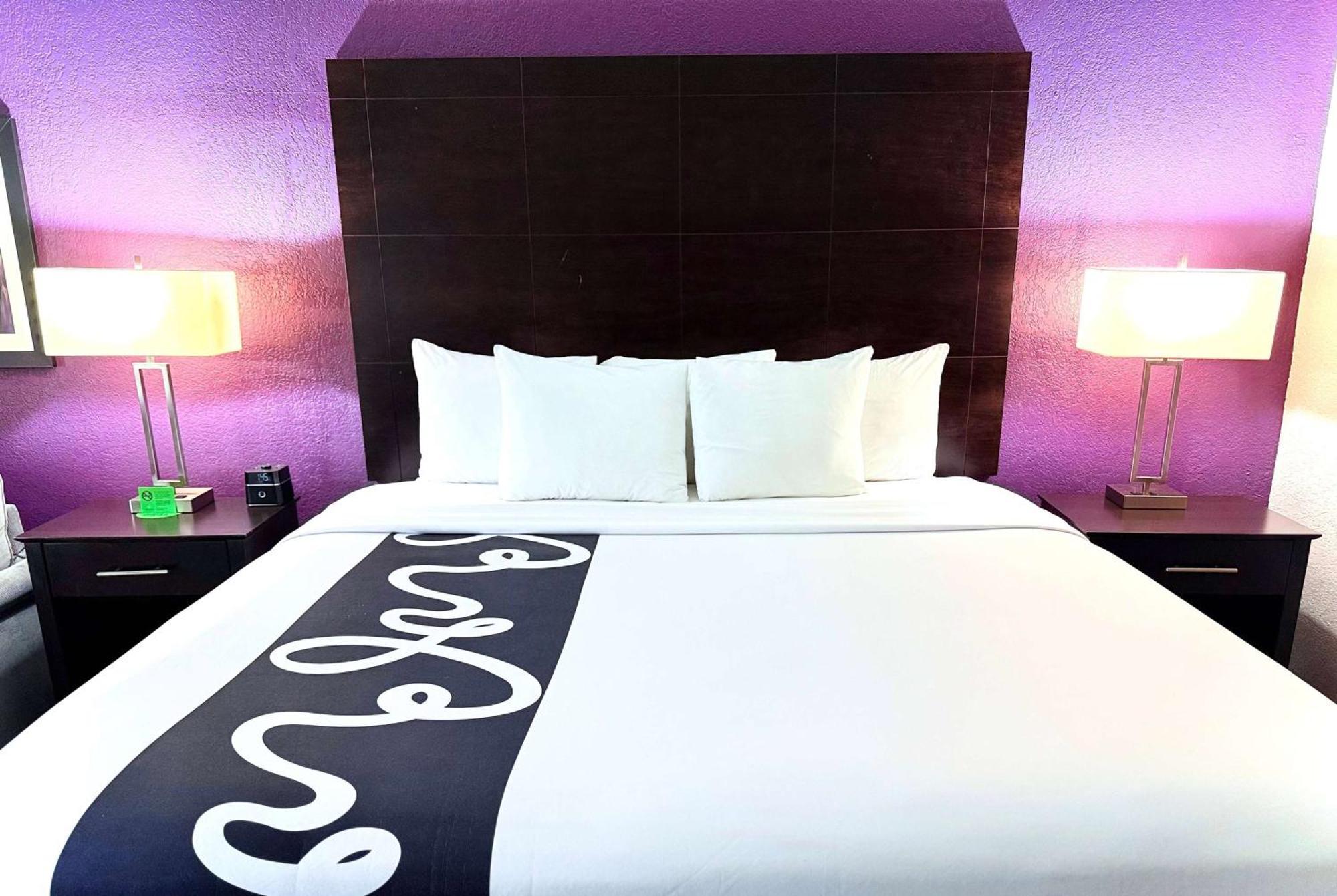 La Quinta By Wyndham Orlando Universal Area - Free Shuttle To Universal Exterior foto